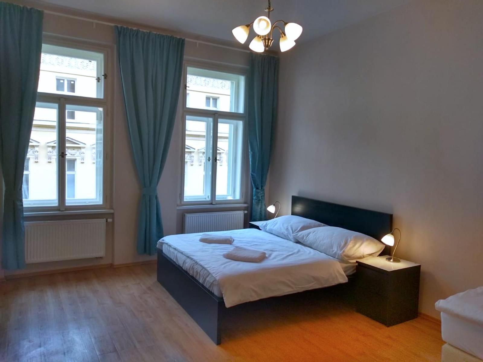 Valentine'S National Museum Apartments Praga Habitación foto