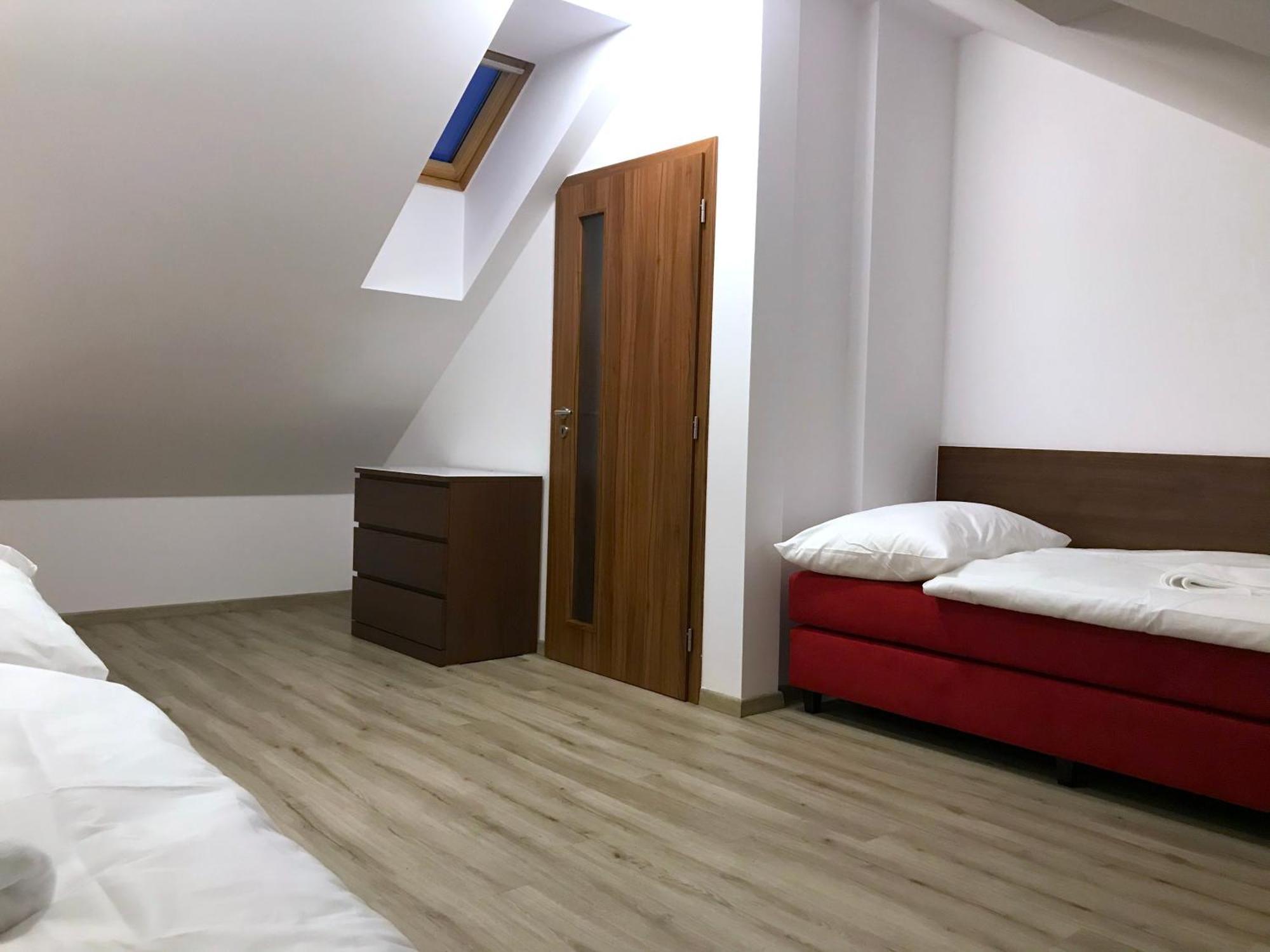 Valentine'S National Museum Apartments Praga Habitación foto